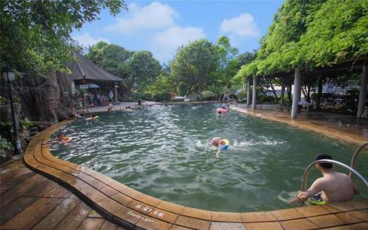 漳州龙海龙佳生态温泉山庄