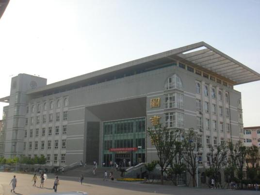 西安翻译学院外国语学院