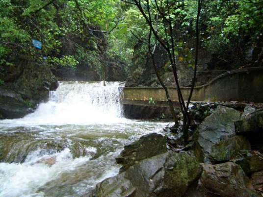 笔架山生态风景区