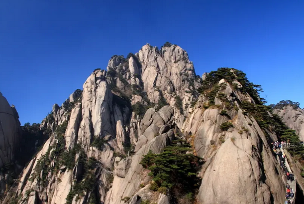 中国的名山大川有哪些