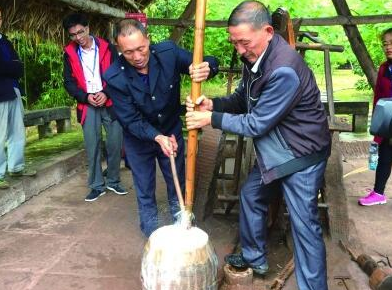 大英县卓筒井那边的卓筒宴都有什么特色呀？