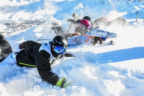 粉雪是指什么，跟正常的雪场有什么区别？