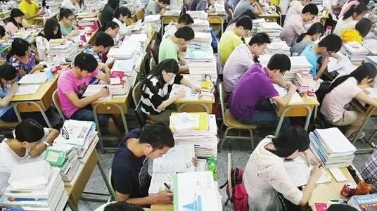 普通中学生怎样努力才能考上清华大学