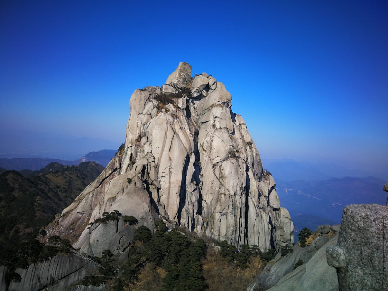 中国的三山五岳，分别指的是哪些？