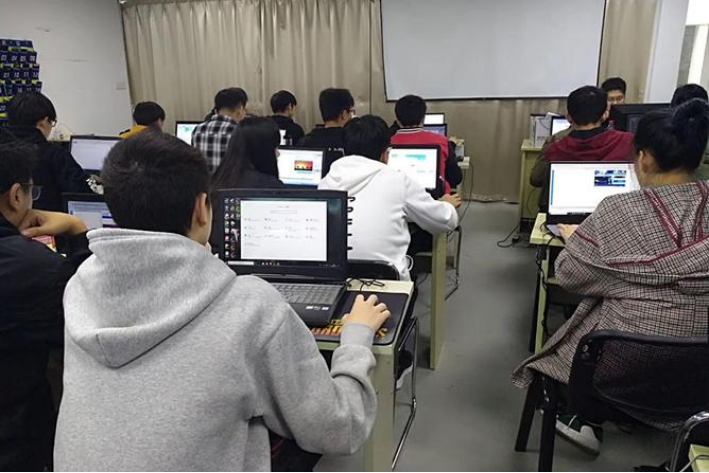 郑州哪有学电脑的培训班