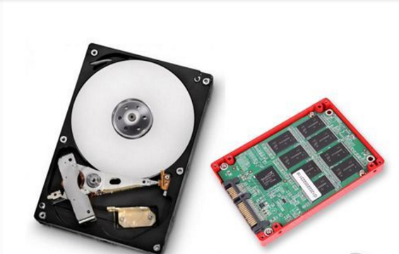 SSD固态硬盘是什么接口？