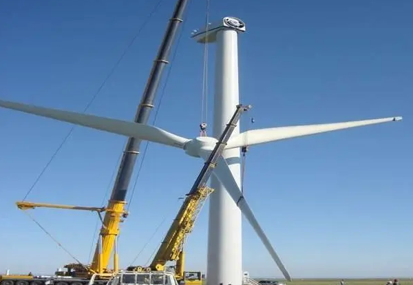 大风力发电机组一台多少钱？
