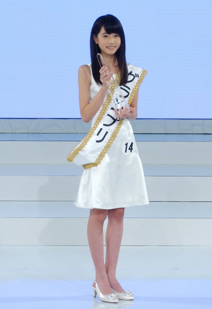 全日本国民美少女大赛的历届名单